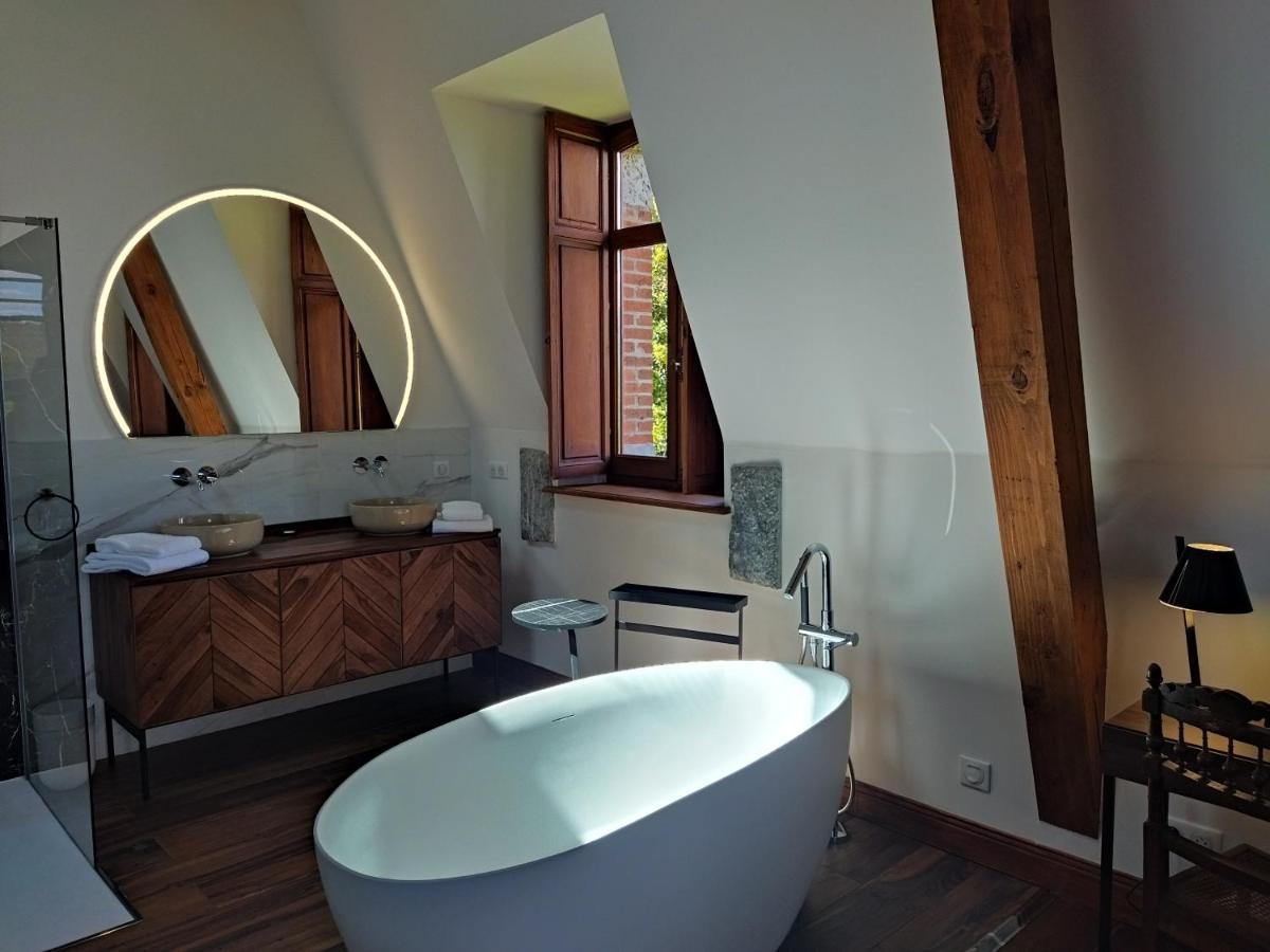 Domaine De La Tisnere Bed & Breakfast Gelos Екстериор снимка