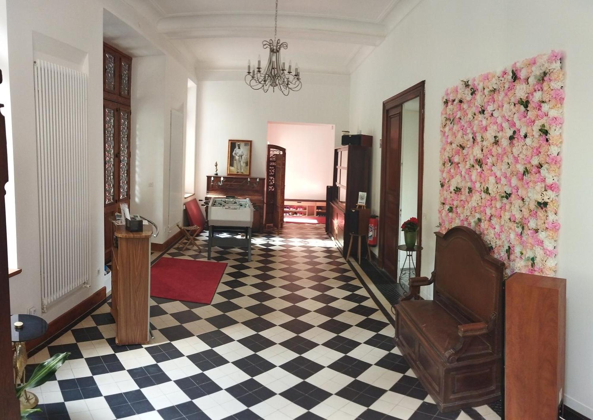 Domaine De La Tisnere Bed & Breakfast Gelos Екстериор снимка